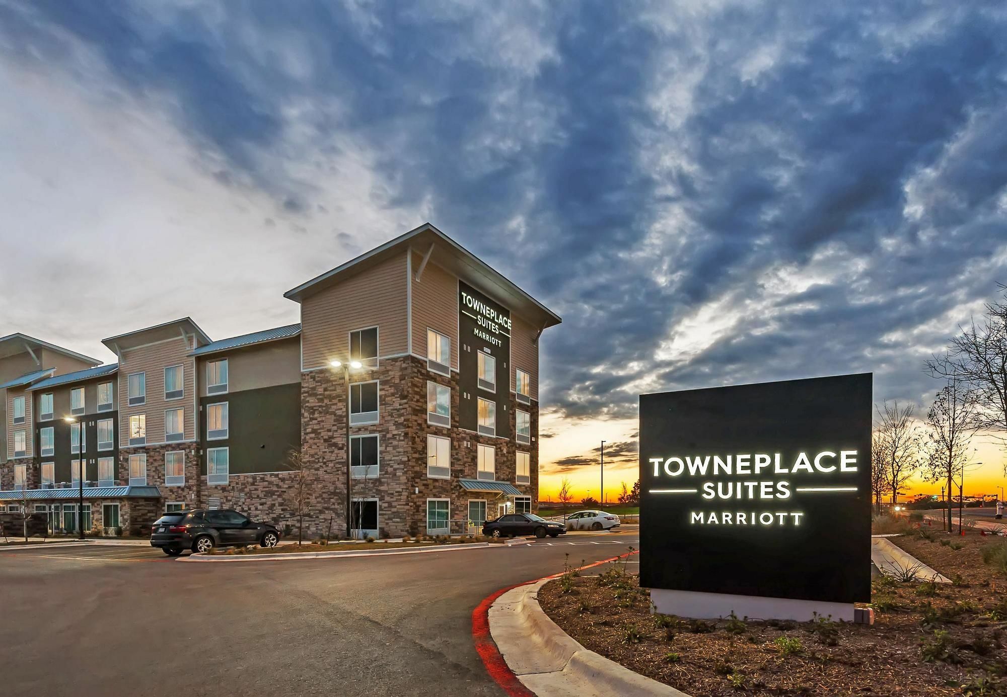 Towneplace Suites By Marriott Austin Parmer/Tech Ridge Exterior photo
